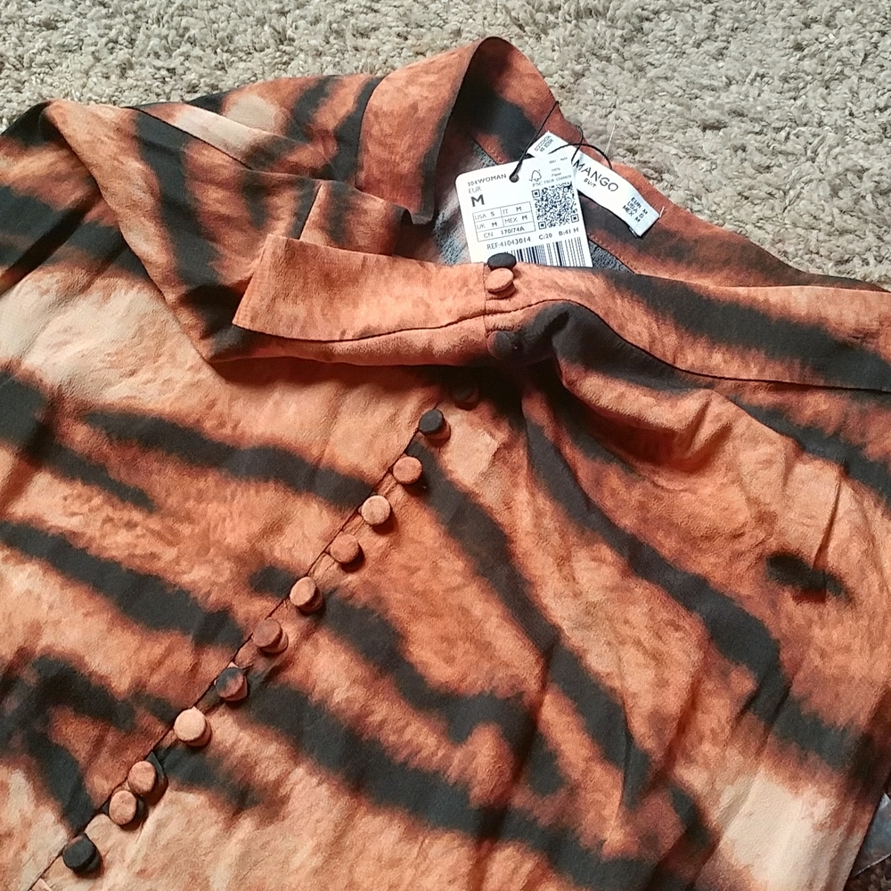 Tiger skirt..FIRM - Picture 7 of 11